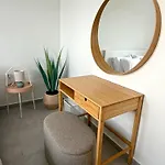 Ocaso Luxury * Néa Péramos